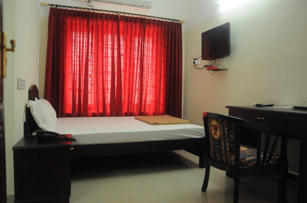 Dreamz Hotel Thiruvananthapuram Habitación foto